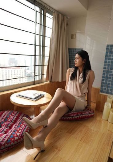 美丽姑娘视频在线观看免费_BD英语免费观看韩国