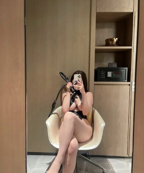 女人与狗配_国产剧最新电影在线观看