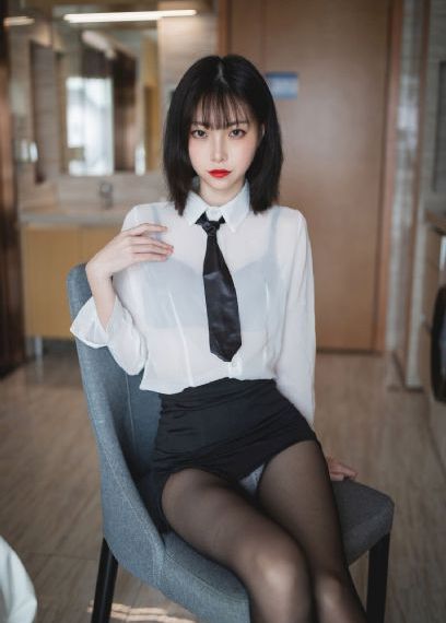 自拍理论片_BD英语免费全集观看