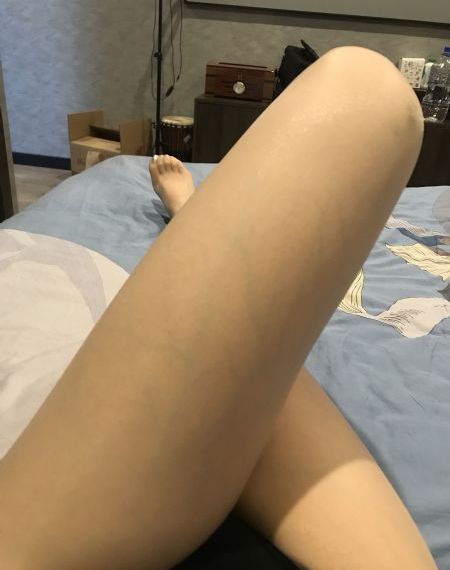 女同夫人_BD英语免费电视剧