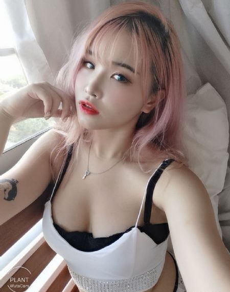 阿的白色内裤日本在线观看_青苹果乐园免费高清观看