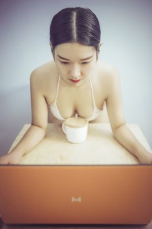 省港流莺_HD免费高清观看