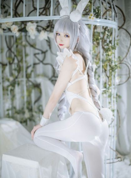 野战的情欲hd三级_免费在线观看