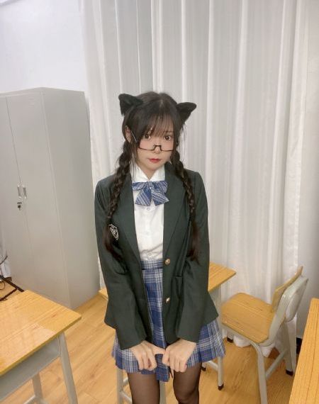 免费看88xx·info_BD英语手机在线观看