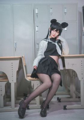 一边亲一边摸下奶免费_DVD影视在线观看