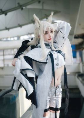 白昼先生 电影_十万网红美女美酱