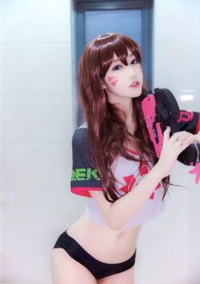 w两个世界免费观看全集高清_720高清视频播放